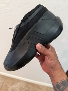 adidas Crazy IIInfinity Men’s Size 8.5 - Triple Black - Brand New